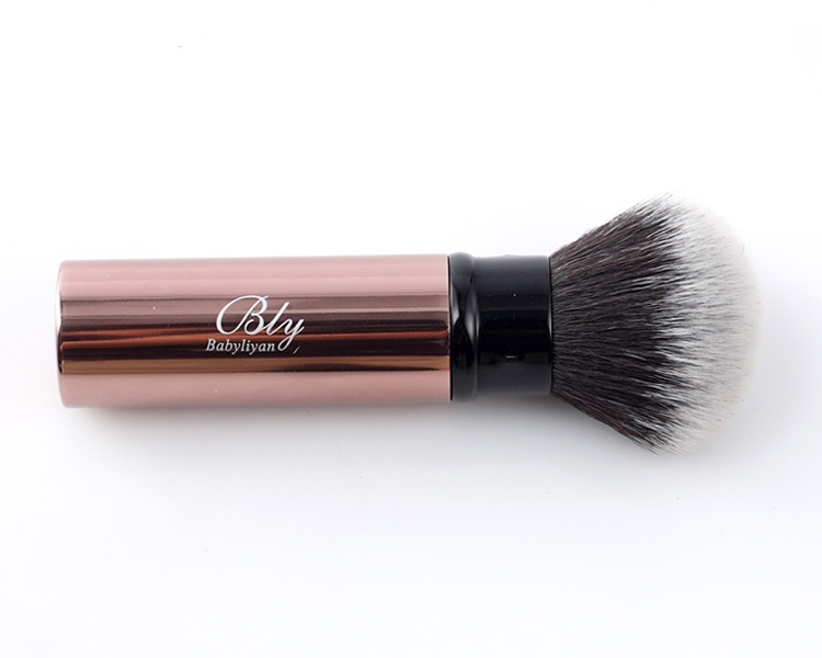 retractable blush brush